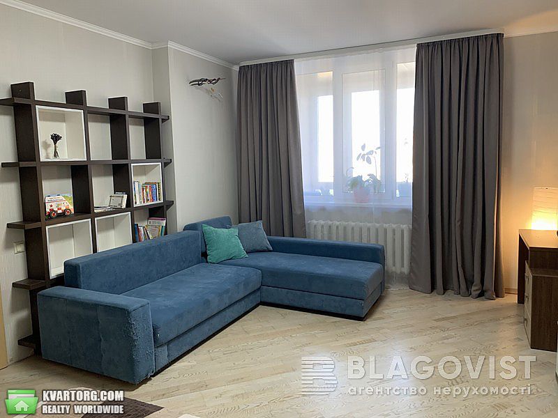 Sell 2-room apartment. Киев, григоренка петра — photo 1