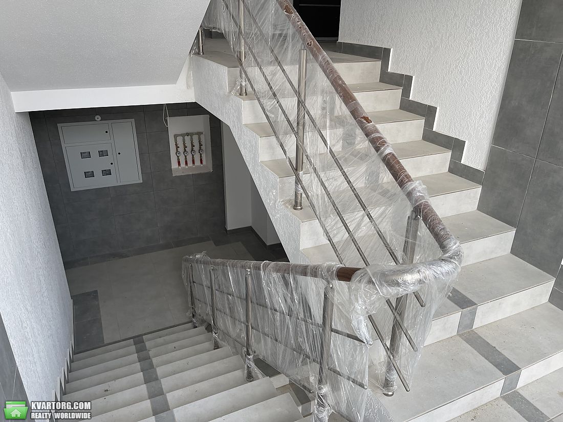Sell 3-room apartment. Черновцы, Н.Кобринської — photo 4