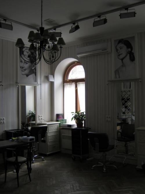 Rent out shop. Днепропетровск, баррикадная 100 — photo 1
