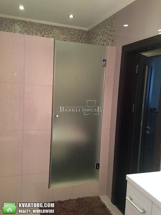 Rent out 4-room apartment. Киев,  Днепровская наб — photo 10