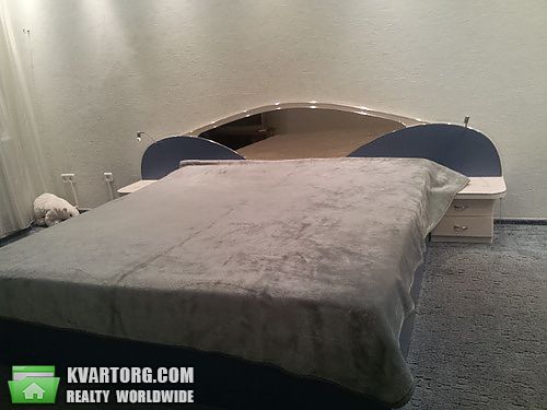 Rent out 2-room apartment. Киев, Героев Сталинграда пр — photo 4