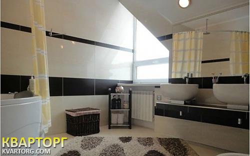 Rent out house. Киев, Богатырская — photo 5