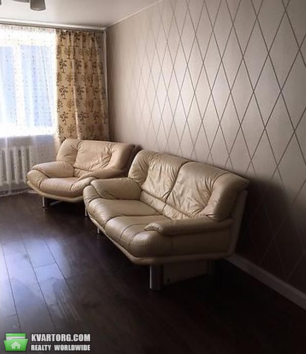 Rent out 2-room apartment. Киев,  Драгомирова — photo 2