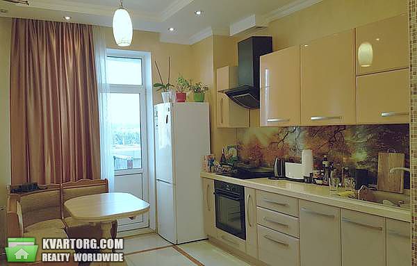 Sell 2-room apartment. Киев,  Оболонская наб — photo 1