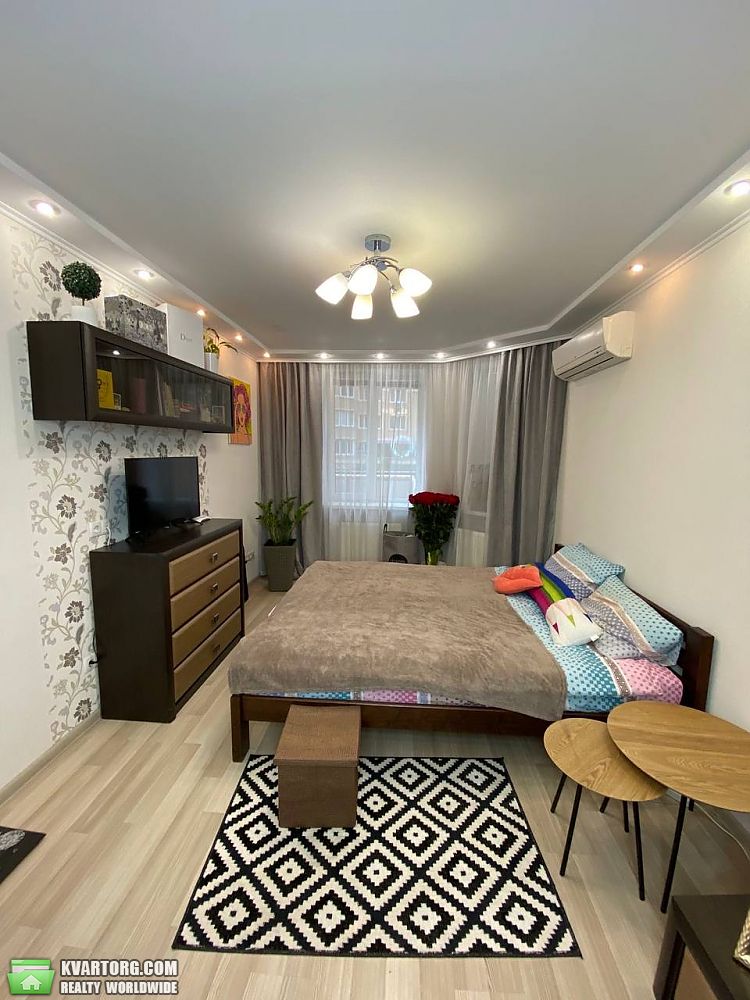 Sell 1-room apartment. Киев, вул.Миру — photo 3