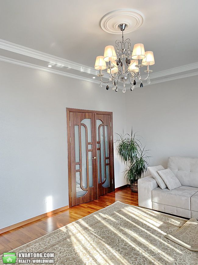 Rent out 2-room apartment. Киев,  Старонаводницкая — photo 2