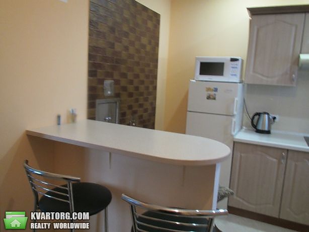 Rent out 1-room apartment. Киев,  Демиевская — photo 6