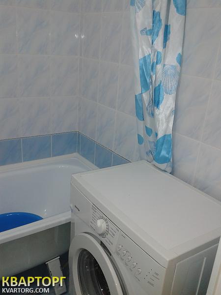 Rent out 2-room apartment. Киев,  Гмыри — photo 5
