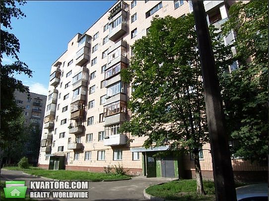Sell 2-room apartment. Киев,  Санаторная — photo 1