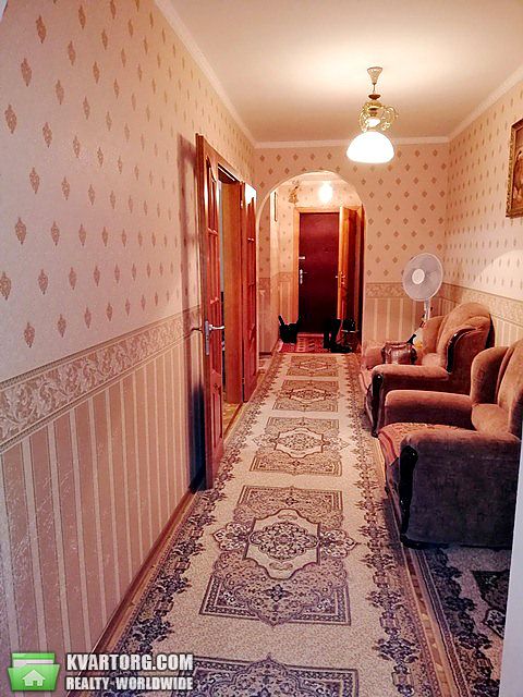 Rent out 3-room apartment. Киев, Декабристов — photo 5