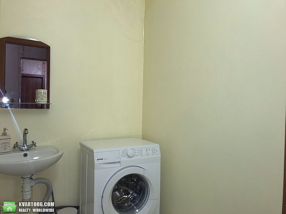 Rent out 2-room apartment. Киев,  Науки пр — photo 10