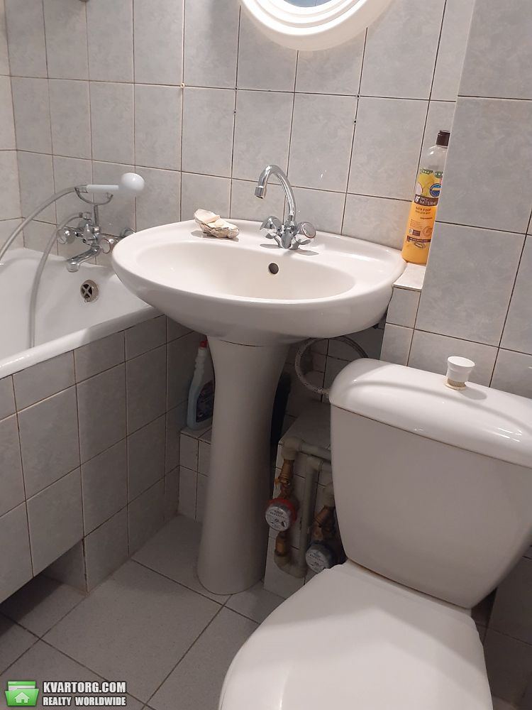 Rent out 1-room apartment. Киев,  Липковского — photo 7