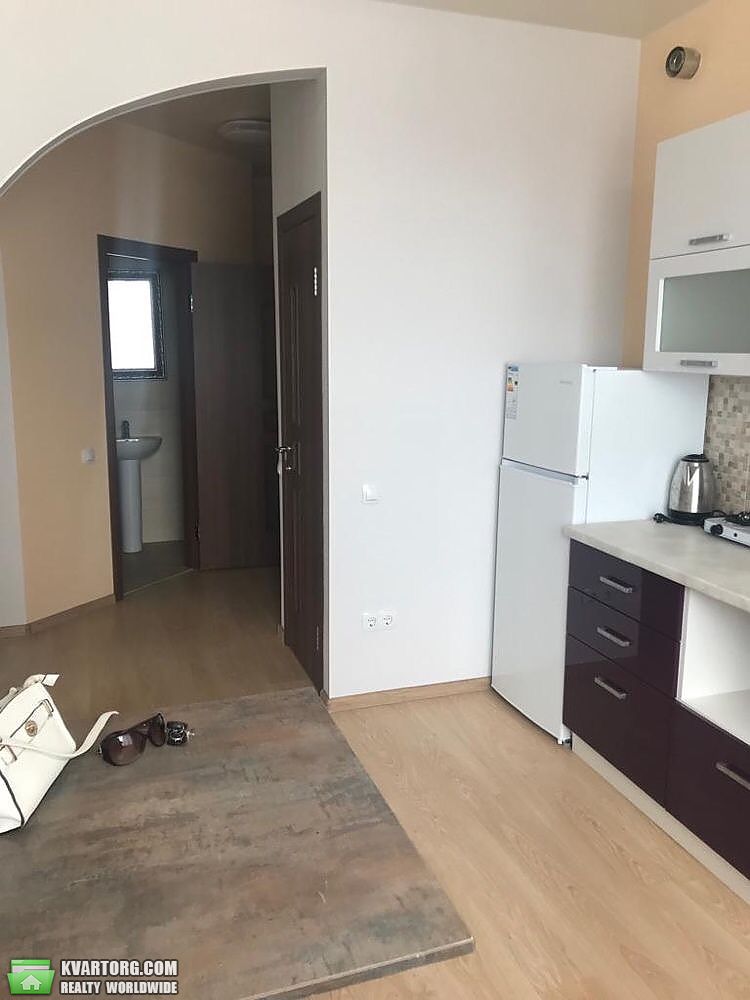 Rent out 2-room apartment. Киев, Черкасская — photo 2
