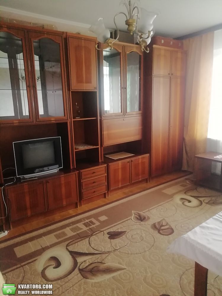 Rent out 1-room apartment. Киев, Якуба Коласа — photo 5