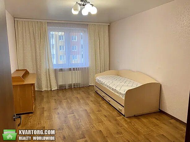 Rent out 3-room apartment. Киев, Данченка — photo 9