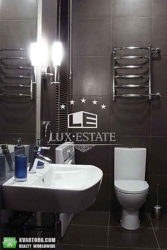 Rent out 2-room apartment. Киев,  Дружбы Народов бул — photo 4