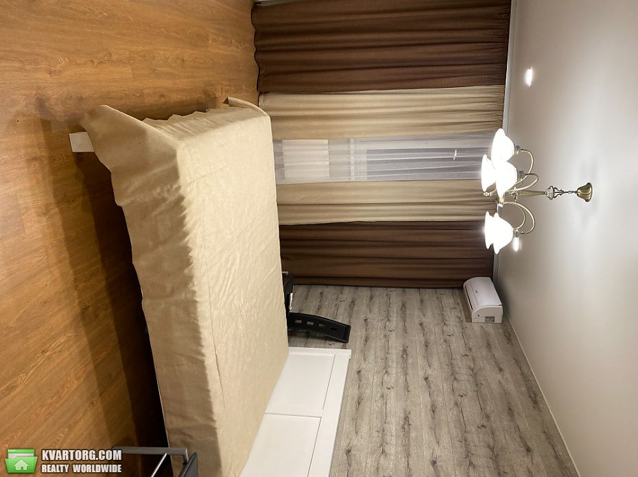 Rent out 1-room apartment. Киев,  Крушельницкой — photo 6