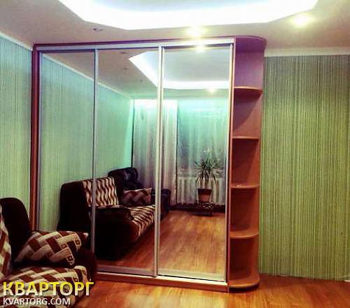 Rent out 2-room apartment. Киев, Дьяченко — photo 1