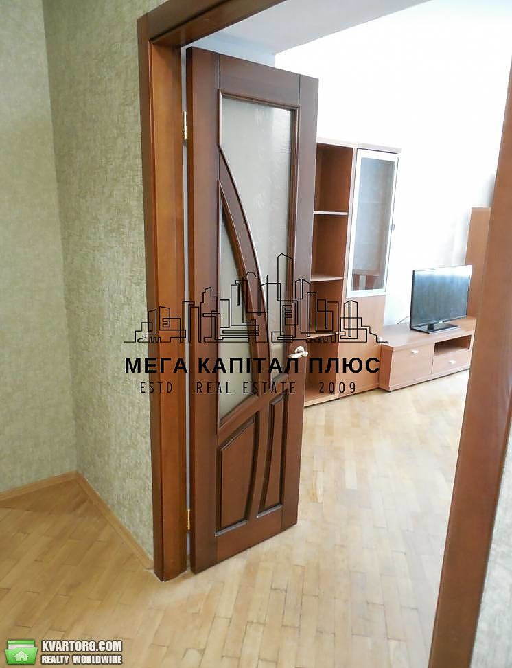 Rent out 3-room apartment. Киев, Анни Ахматової — photo 4