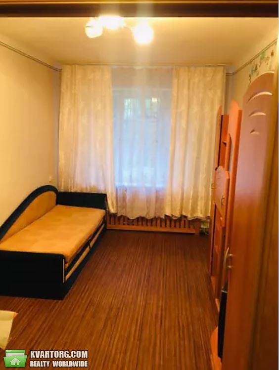 Rent out 2-room apartment. Киев,  Антонова — photo 5