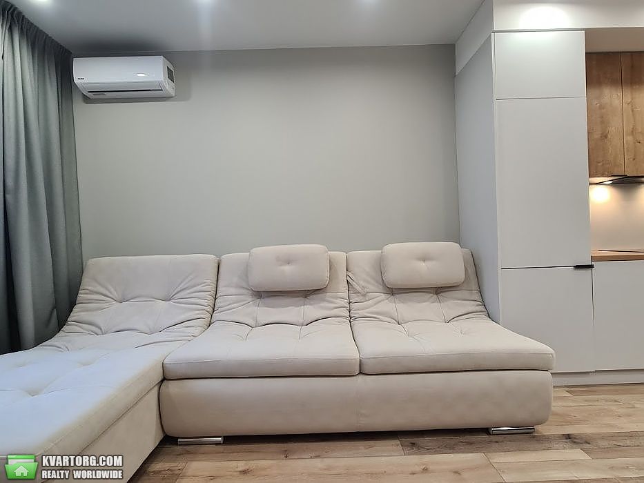 Sell 1-room apartment. Киев, Сверстюка — photo 3