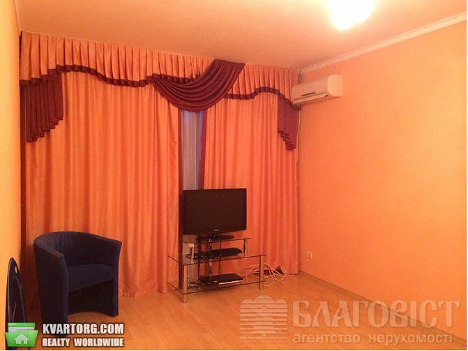 Sell 3-room apartment. Киев,  Порика — photo 6