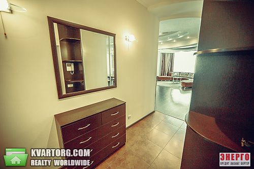 Sell 3-room apartment. Киев,  Златоустовская — photo 10