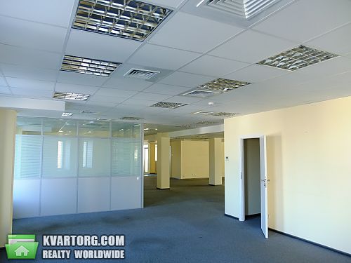 Rent out office. Киев, Дегтяревская — photo 2