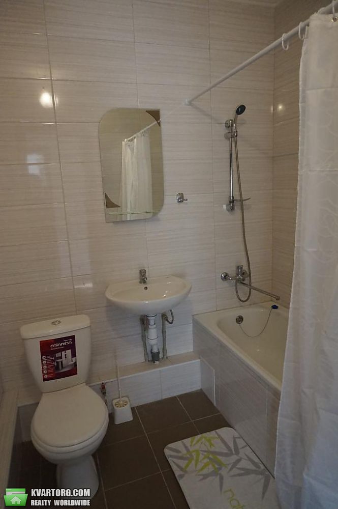 Rent out 1-room apartment. Киев,  Гмыри — photo 6