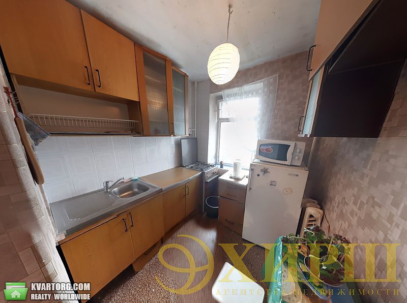 Sell 1-room apartment. Киев,  Новопироговская — photo 8
