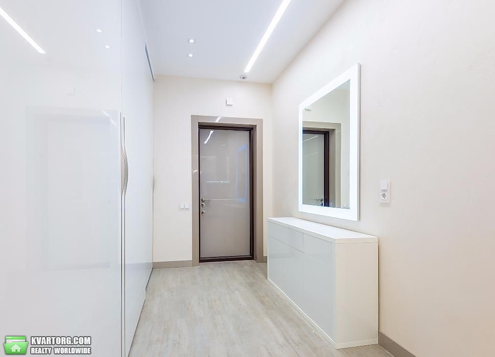 Sell 3-room apartment. Киев,  Богдана Хмельницкого — photo 3