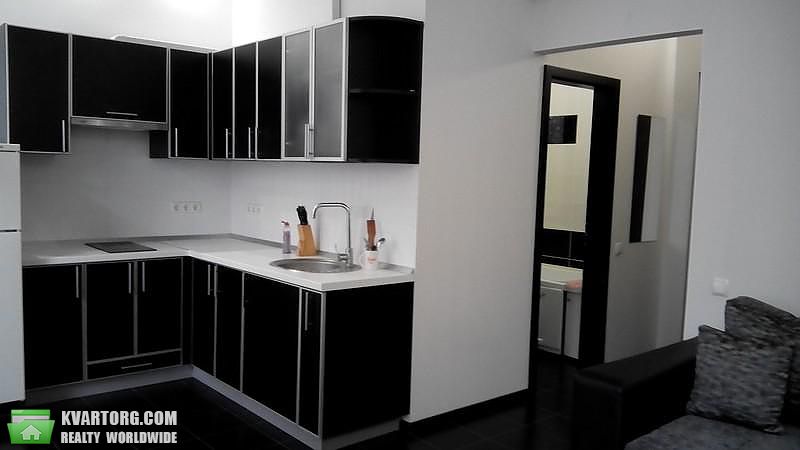 Rent out 1-room apartment. Одесса, Жемчужная — photo 2