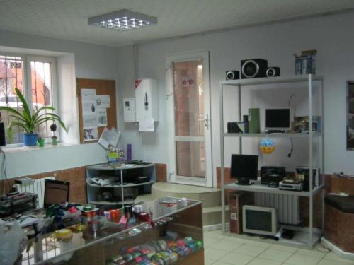 продам торговую площадь. Полтава,  Артема - фото 3