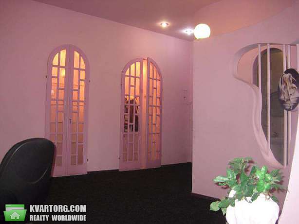 Rent out office. Киев, ул.Саксаганского — photo 1