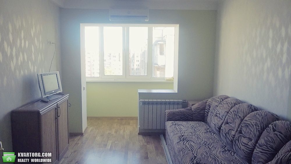 Sell 1-room apartment. Киев,  Героев Днепра — photo 1