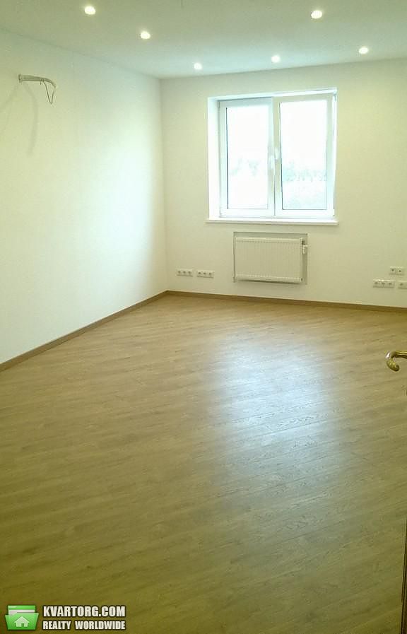 Rent out 3-room apartment. Киев,  Ямская — photo 2