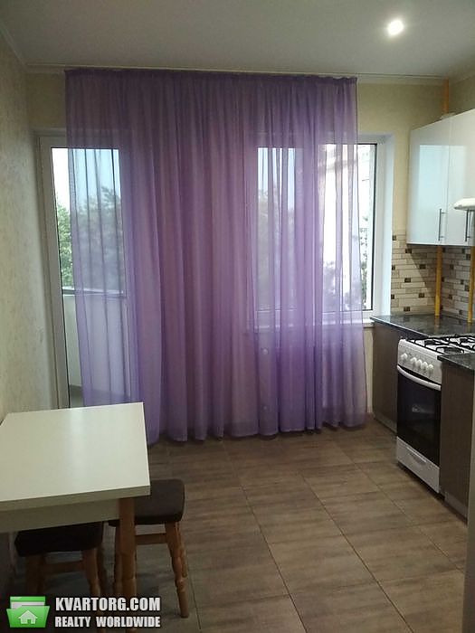 Rent out 1-room apartment. Киев, щасливая — photo 3