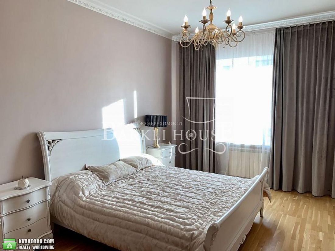 Rent out 2-room apartment. Киев,  Дмитриевская — photo 4