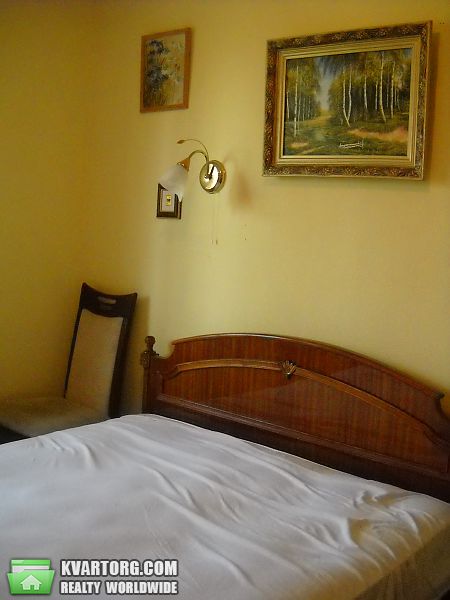 Rent out 2-room apartment. Киев, Булаховского — photo 3