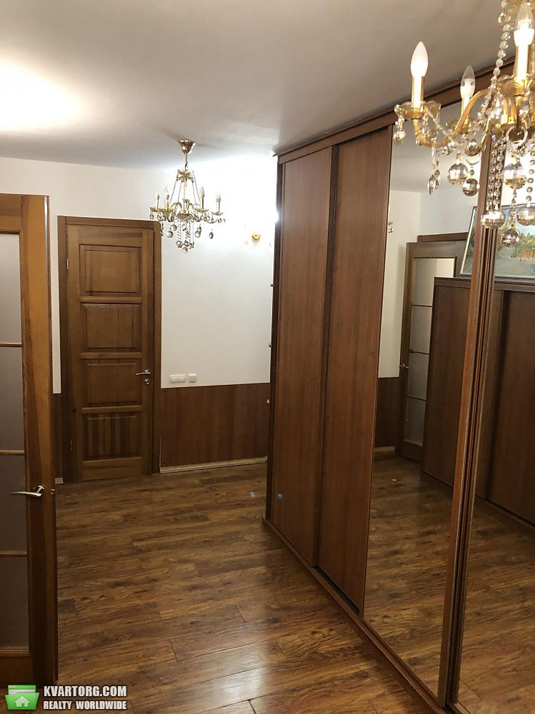 Rent out 3-room apartment. Киев,  Дмитриевская — photo 5