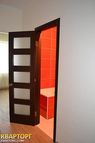 Rent out 1-room apartment. Киев,  Драгоманова — photo 1