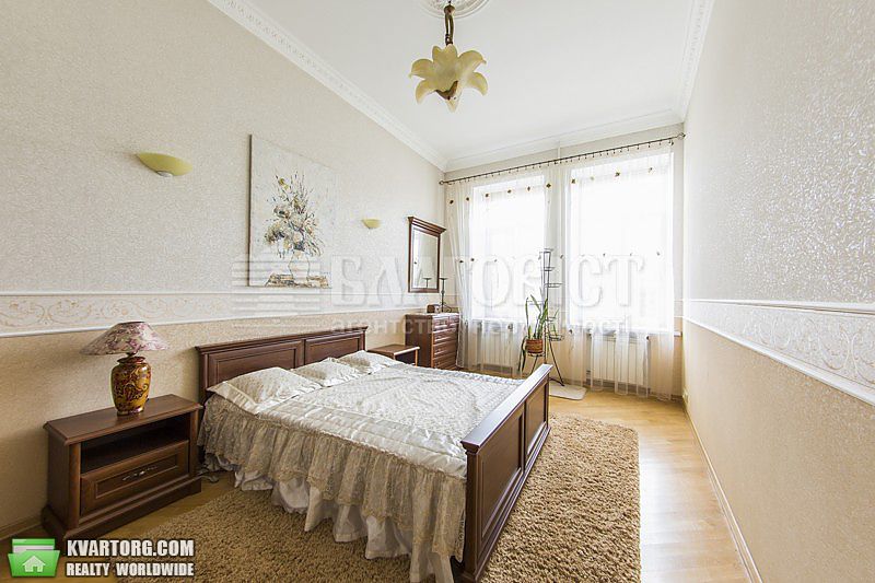 Rent out 3-room apartment. Киев, М.Житомирская — photo 4