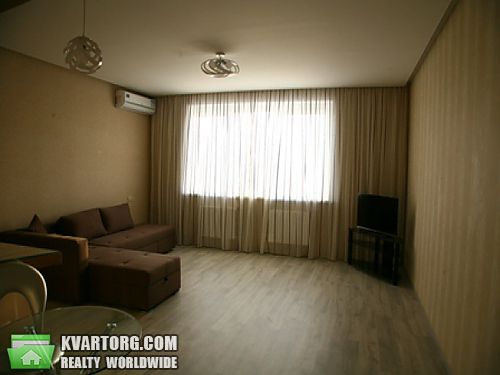 Rent out 2-room apartment. Киев, Оболонская наб — photo 4