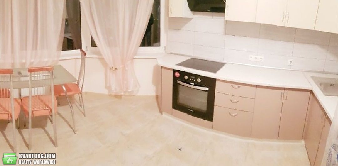 Rent out 1-room apartment. Киев,  Верховинная — photo 2