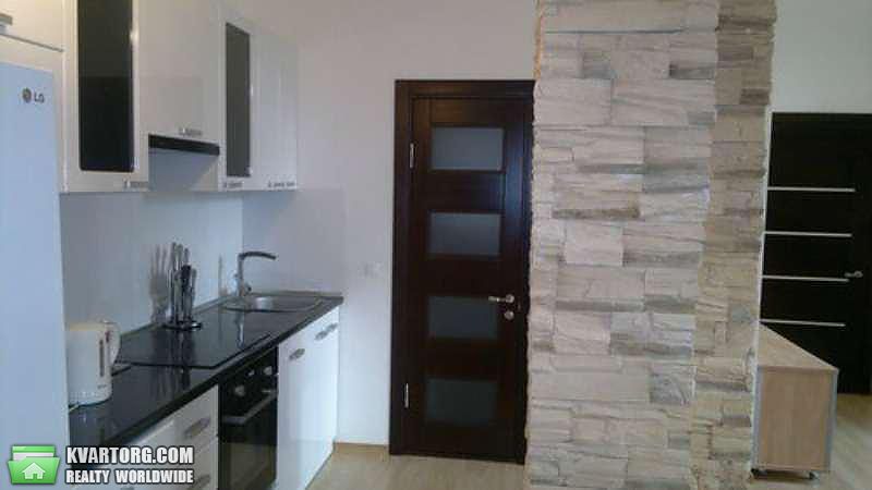 Rent out 2-room apartment. Киев,  Коперника — photo 4