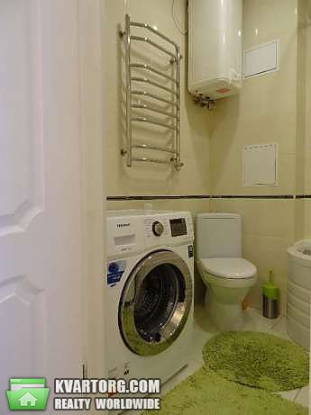 Rent out 1-room apartment. Киев,  Бажана — photo 4