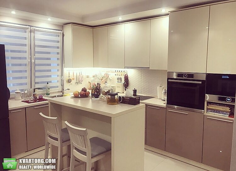 Sell 3-room apartment. Киев,  Ломоносова — photo 2