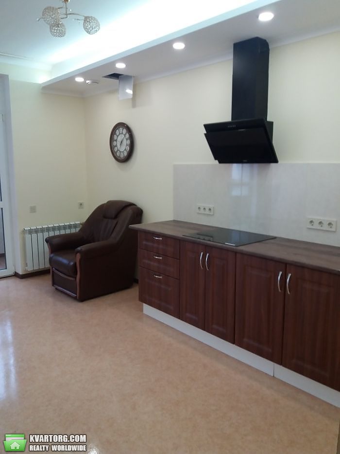 Sell 2-room apartment. Киев, Александровская — photo 1