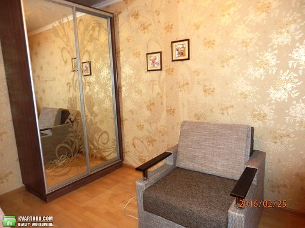 Sell 2-room apartment. Киев,  Никольско-Слободская — photo 1