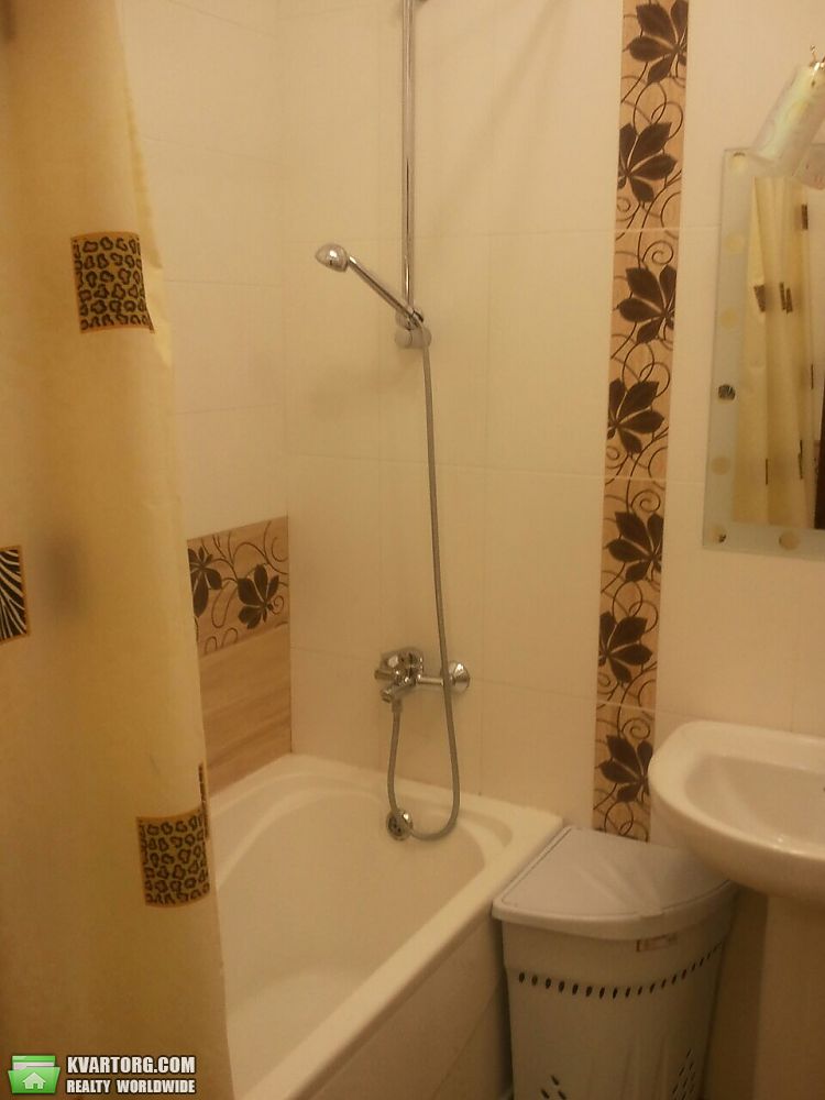 Rent out 1-room apartment. Одесса, Костанди — photo 1